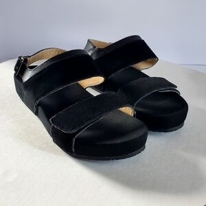 Revitalign Up Swell Orthotic Sandal Black Women's Size 7B